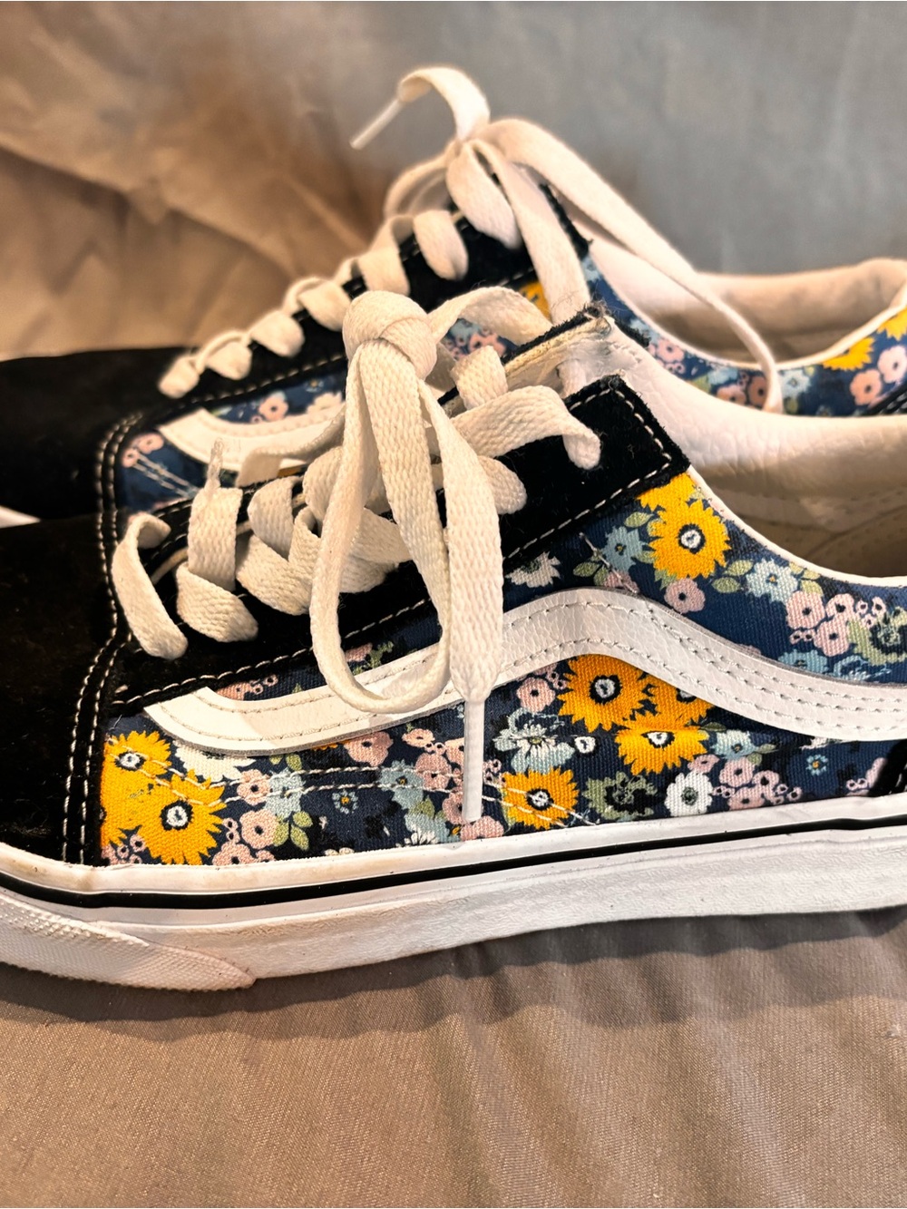 Vans Floral Low-Top Sneakers in Navy, Yellow, White